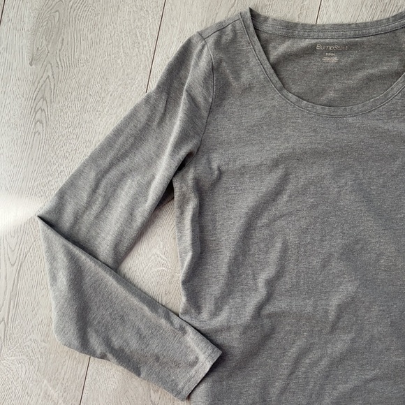 BumpStart Long Sleeve Maternity T-Shirt Size Medium - Picture 3 of 14